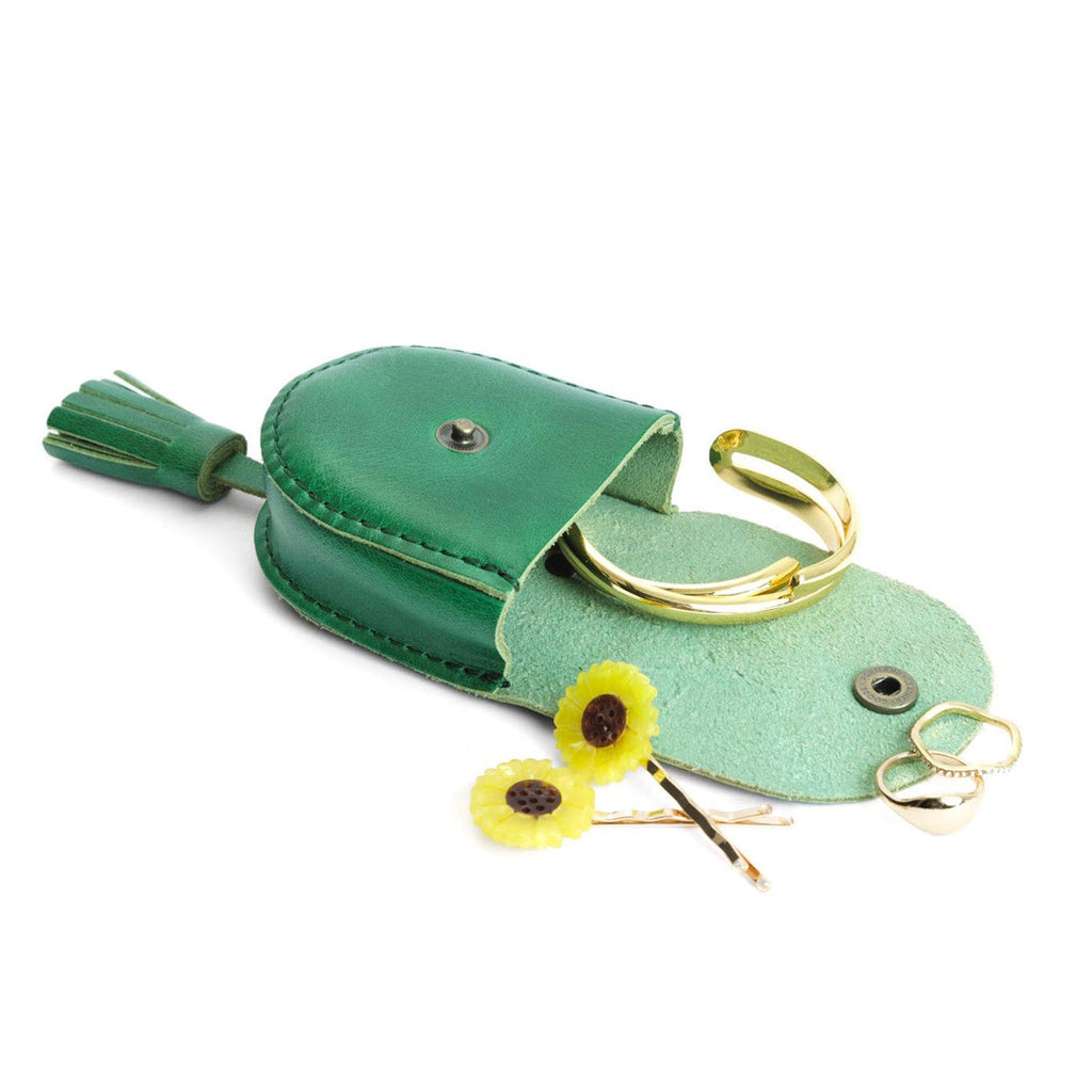 'Almost Perfect' Nimbus Pouch