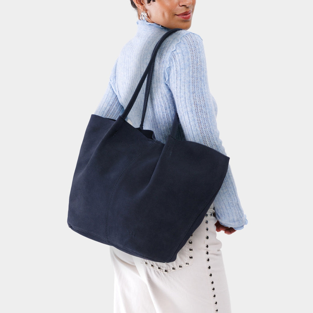 Devan Bucket Tote