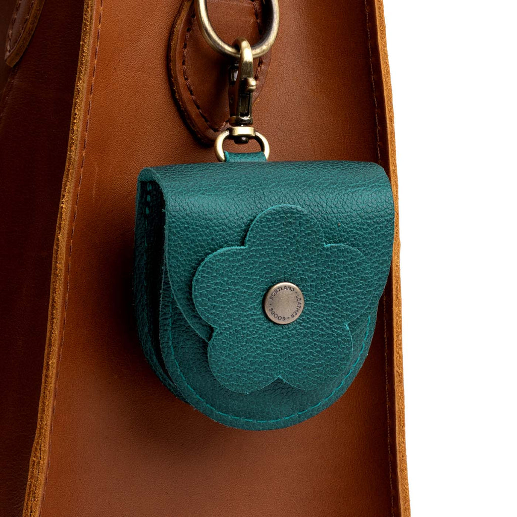 'Almost Perfect' Petunia Pouch